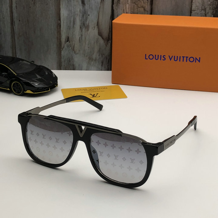 Louis Vuitton Outlet Louis Vuitton Sunglasses Top Quality LV5729_38